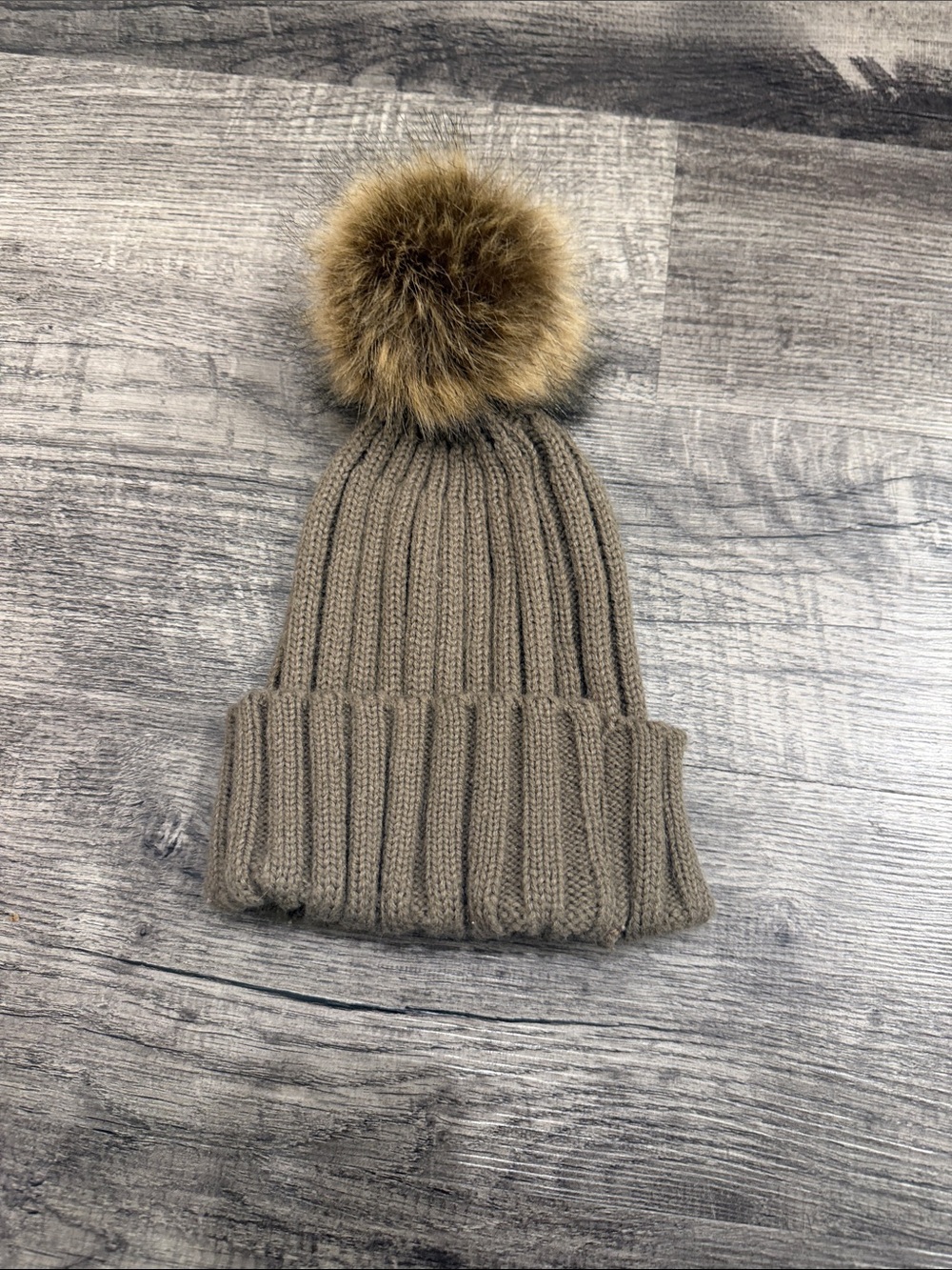 Knit Pom Beanie in Taupe